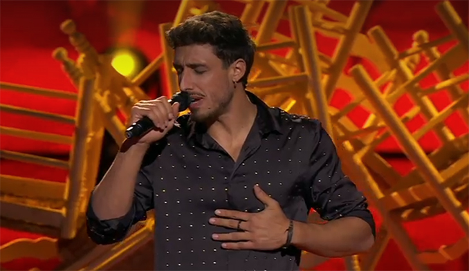 LA VOTACIÓN DEL PÚBLICO ELIGE AL TALENT DE ÉCIJA, MIGUEL CARRASCO, Y LO SITÚAN EN LAS SEMIFINALES DE LA VOZ (vídeos) ciberecija.com/la-votacion-de… #Écija <a href="/Ecija_Sevilla/">Ecija-Sevilla</a> <a href="/aytoecija/">Ayuntamiento Écija</a> #lavozdirecto #LaVoz #artist #Andalucia #SevillaHoy #Cordoba #Almeria #cantante #concierto #CALLE