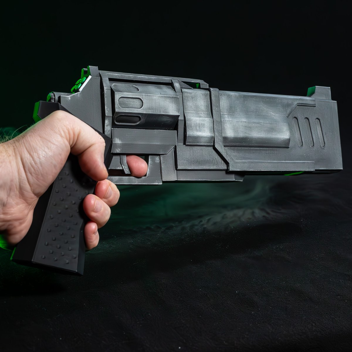 JPrintdk's tweet photo. Check out this epic 3D-printed Piercer Revolver from UltraKill 📷📷 Makes you feel the gaming vibes in real life! #UltraKill #GamingCollectibles #3DPrinted #europe #denmark #3Dprint #Gaming #piercerrevolver #toppost #today https://t.co/IO654RbDjV