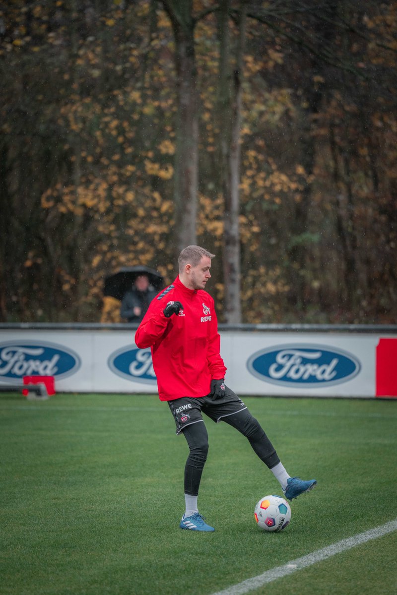 1. FC Köln tweet media