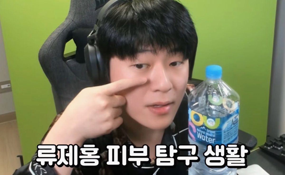 NonethewiserN's tweet photo. ㅈㄴ잘생겻어요제발 https://t.co/phq5Lv0Vsn