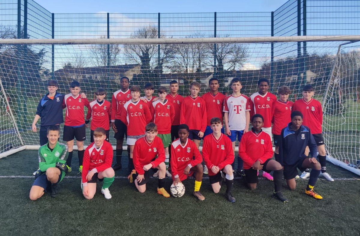 TCSTallaght's tweet photo. Best of luck to our under 15 boys football team who are just about to take on @HartstownCS #GOTCS https://t.co/ivpZZZwh89