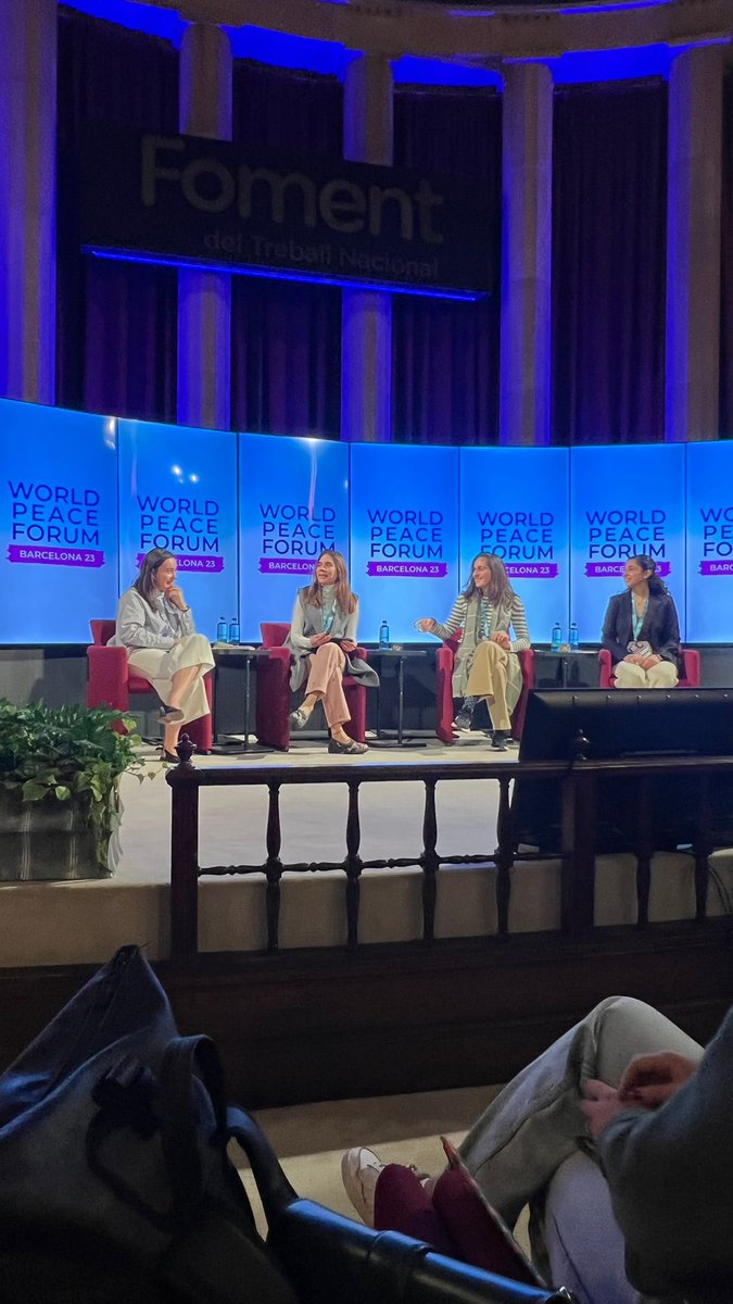 Last week, at the World Peace Forum, <a href="/ShapersBCN/">Global Shapers Barcelona</a> got the chance lead a session on "Shaping Tomorrow: Empowering Youth to Drive
Positive Impact"