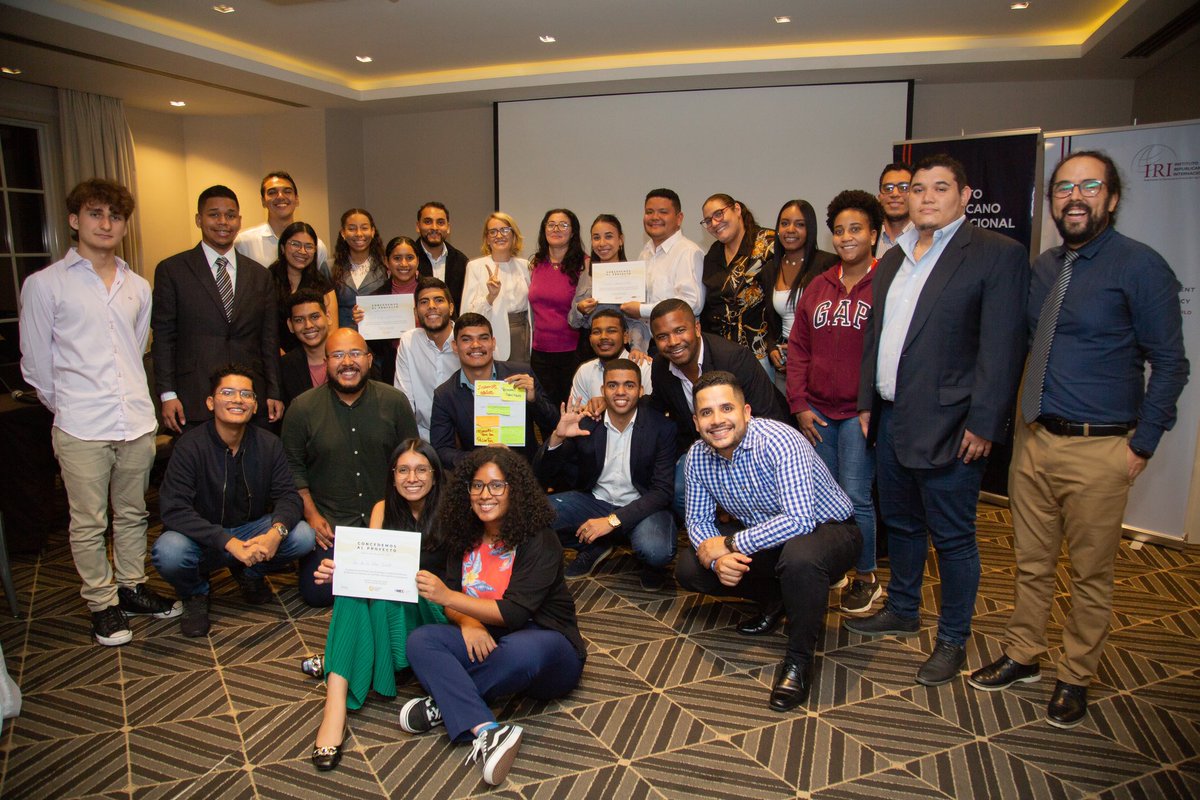 IRI_es's tweet photo. Jóvenes líderes trabajaron en propuestas📑 para el fortalecimiento de la incidencia legislativa con la @asambleapa. Contamos con grandes expertos @LeahCedeno @gasnelljr @OspinaSern @IPerelis #JesúsGarcía #EzequielClarke @dlombana2024 #DavidCalderon #SidiaMoreno Apoya @NEDemocracy https://t.co/GV7zmkJQaA