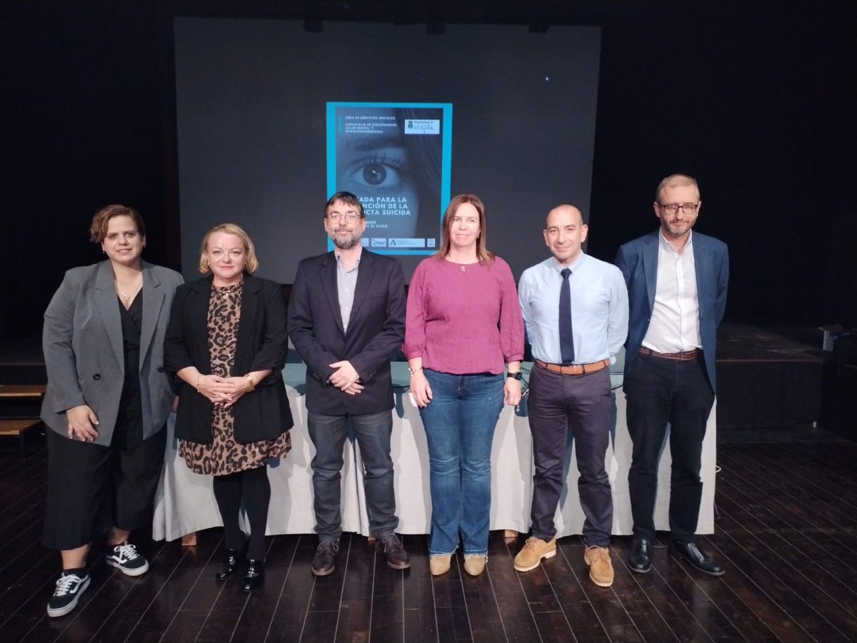 De la mano de expertos en la materia que nos formaron en el abordaje de la prevención del suicidio mediante ponencias, grupos de trabajo y mesas de discusión, donde participó nuestra compañera Merce Fernández. 

Una gran jornada, que nos ha hecho aprender mucho.

#saludmental
