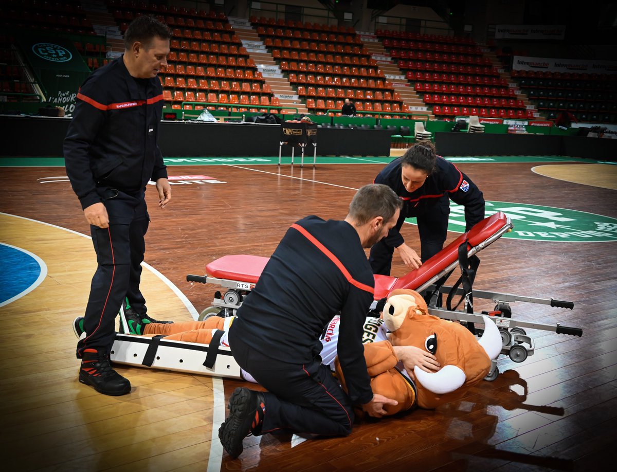 Sdis_87's tweet image. 🚨 Seul 1 citoyen sur 3 est formé aux gestes de premiers secours. 

Et vous ? … vous en êtes où? 

❗️ Se former pour secourir ❗️

Devenez le premier acteur de votre sécurité et de ceux que vous aimez
Inscription à la formation PSC1 : 👉 udsp87.fr 

@udsp87