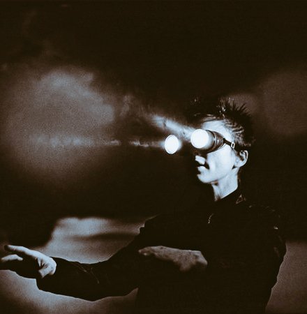 Performance artist and musician Laurie Anderson, c.1983 #womensart