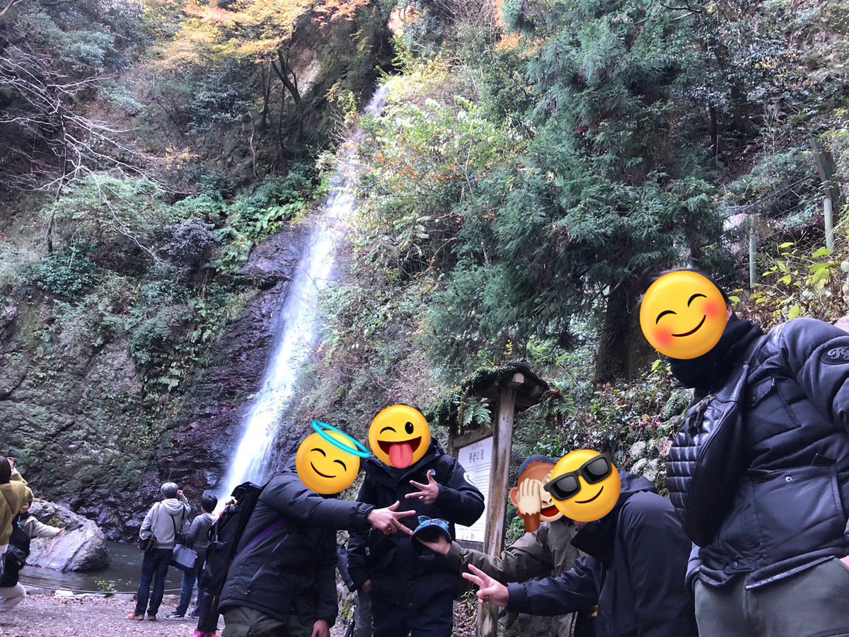 Osa_PEES's tweet photo. おひさぶりで養老の滝ツーリング。

神戸の後からなかなか行けんくて。

初めましてのお仲間にも出会って画像や動画いただきました。

思ったより暖かくてみんな着込み過ぎ〜。

走ってる時は脳汁出過ぎていつもあんまし覚えておらず。

バイク乗りあるあるでしょ？

＃ツーリング　＃エンドルフィン https://t.co/ulRmRLBNyb