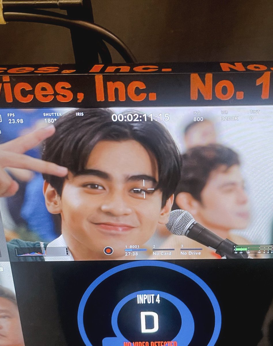 rjscruz_'s tweet photo. Hinihintay lang talaga nung bata na matapos yung shoot para makalibot ng IKEA ๐คฃ
#TheJuansMabuHej #IKEAPhilippines #MakeSpaceForMagic https://t.co/T2tACZL2II