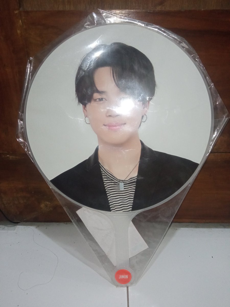 itsmiiicaaa's tweet photo. HELP RT LIKE SHARE ARMY💜
Wts offer tinytan doll taehyung jimin impick jimin 🥹🫶
Wts wtt wto bts taehyung jungkook jimin suga rm jhope jin ptd bangtan #basetwt #basejajanbts #jajanbighit #jajanbhlabels #pasarbighit https://t.co/HmwxajTAJq