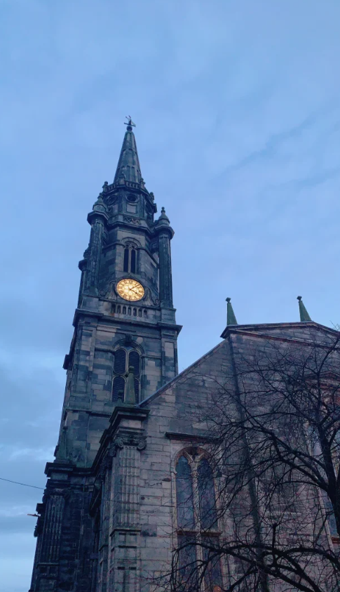 Edinburgh in winter is worth a quick trip! !