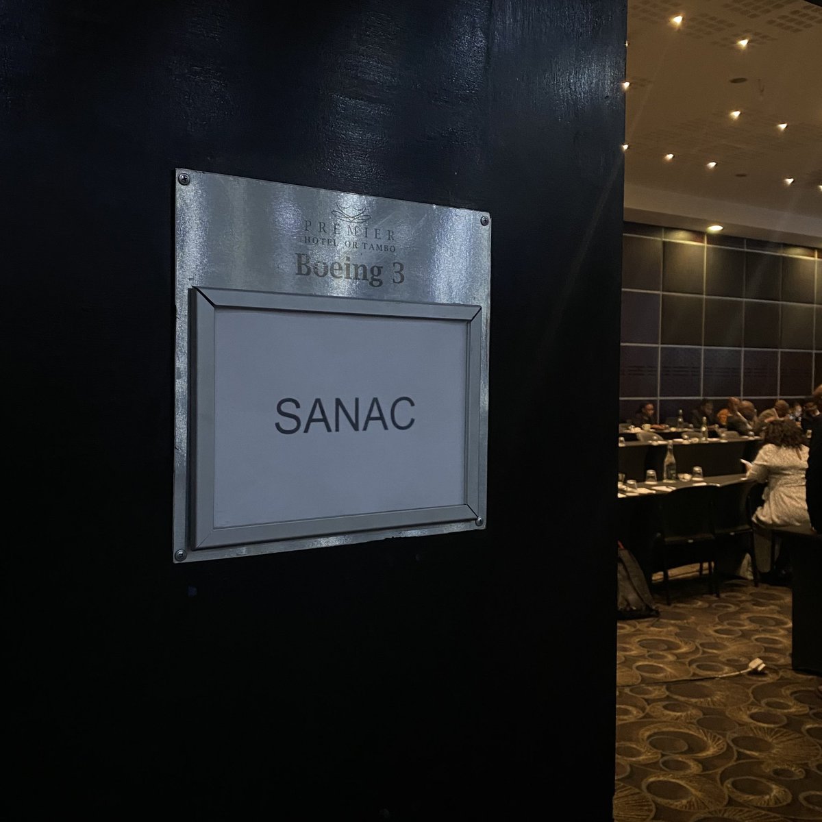 CentralDrug's tweet photo. 🇿🇦🤝 Unlocking the power of knowledge in the fight against substance abuse at the @SA_AIDSCOUNCIL Capacitation Workshop for the National House of Traditional Leaders! 

#DrugDemandReduction #CDASummit2023 https://t.co/Mqg34ycPgg