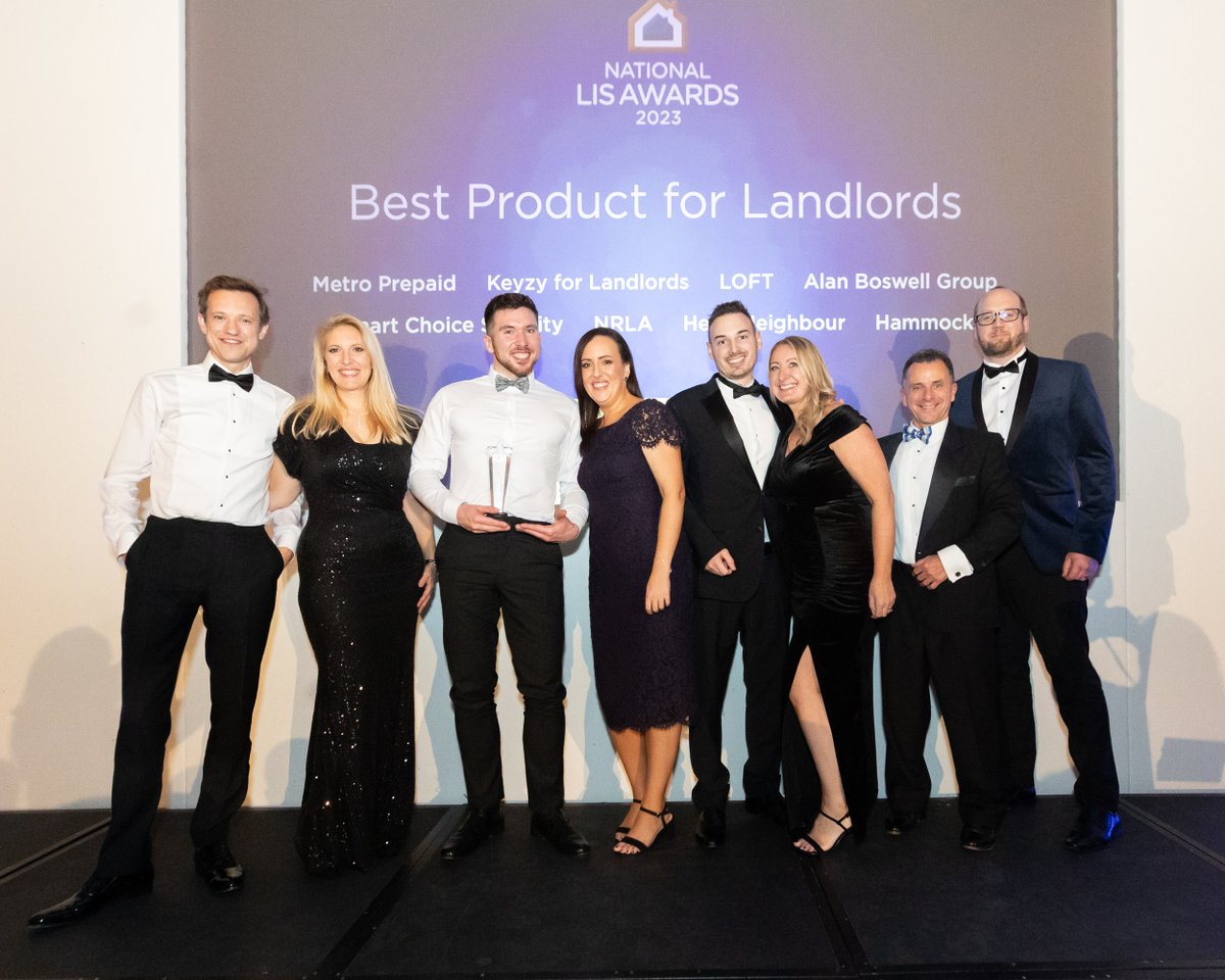 NRLAssociation's tweet photo. We won THREE awards at the #LISAwards last week!
Our CEO @BeadleBen WON the Industry Hero Award 🎉
We also won Best Property Education Provider and Best Product for Landlords!
An honour to be recognised for our work to support + represent members. https://t.co/FijnIm99EA https://t.co/T5H5KAPwaZ