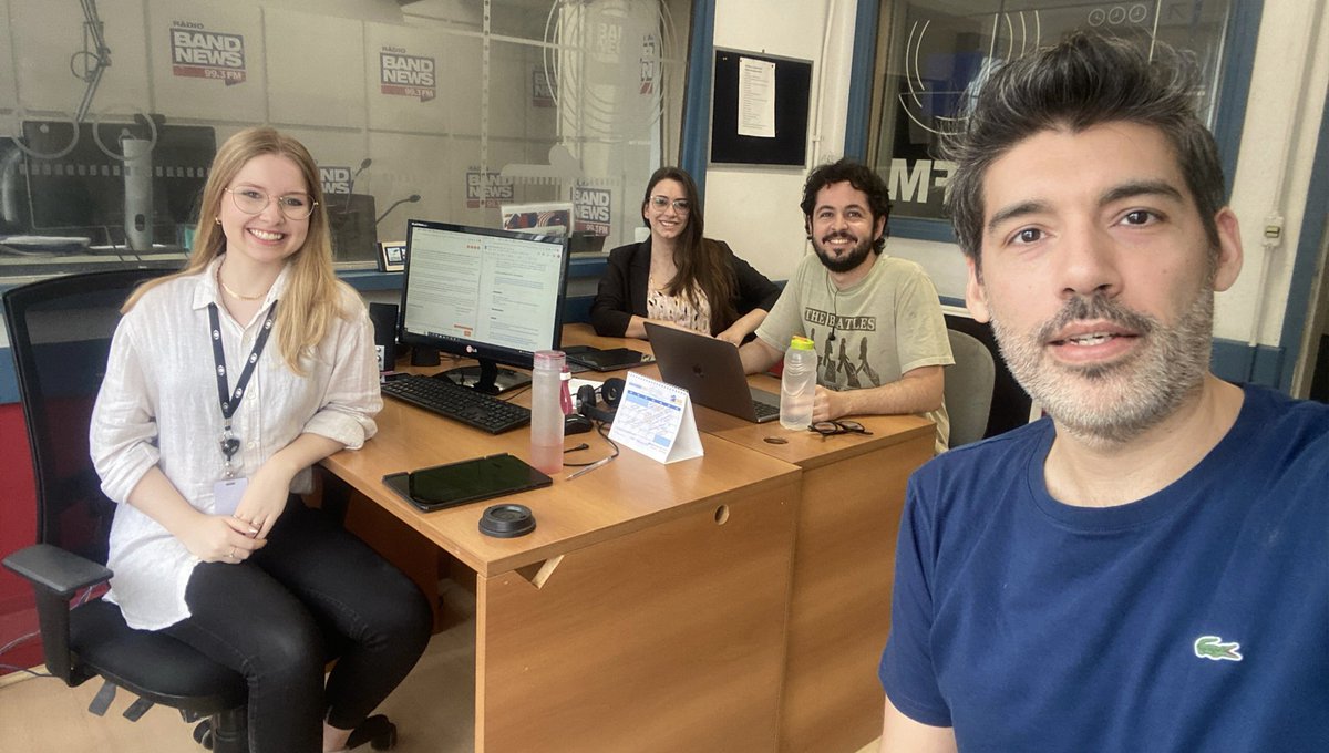 pitacodoguffo's tweet photo. NĀO HA TIME que saiba mais sobre os assuntos de POA e do RS

Vem comigo e com @pensaracidade, @fabrinebartz e @GilbertoEchauri 

📍BandNews Primeira Edição
🕤 9h30 às 11h
📻 99.3 FM
📱App BandPlay
💻 https://t.co/zw4hIfEZvm https://t.co/OGAvRV43j6