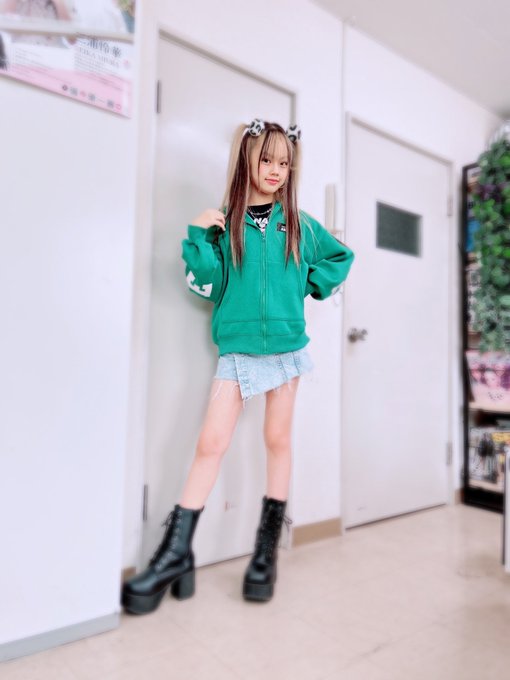 Twitterのコスプレ画像18