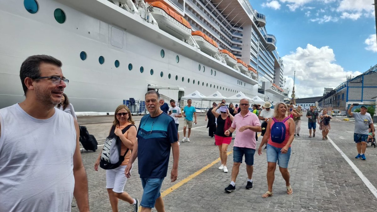 Sertao_Baiano's tweet photo. Turismo baiano mantém crescimento acima da média nacional https://t.co/SPkZ4OijAI Expectativa é a melhor possível para a alta temporada! @ibgecomunica @turismobahia @EmbraturBrasil @sufotur #SeturBA @BacelarMauricio @ABAVNacional @abavbahia1  @abraselbrasil https://t.co/euJ4tvAN3I