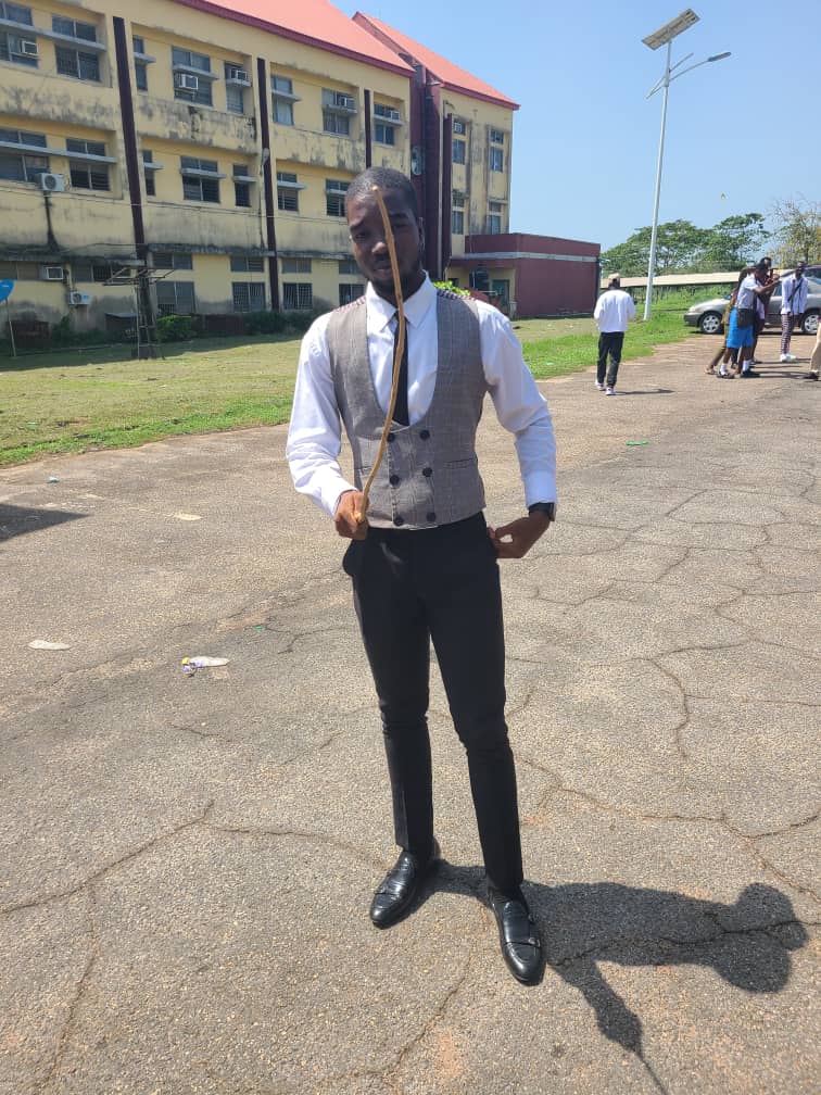 SamuelOdumade's tweet photo. That smiling but Wicked Mathematics teacher😎

*#invictaclass22week*
*#backtoschool*
*#futab2s*
*#futaback2school* https://t.co/NaUiSWQTCG
