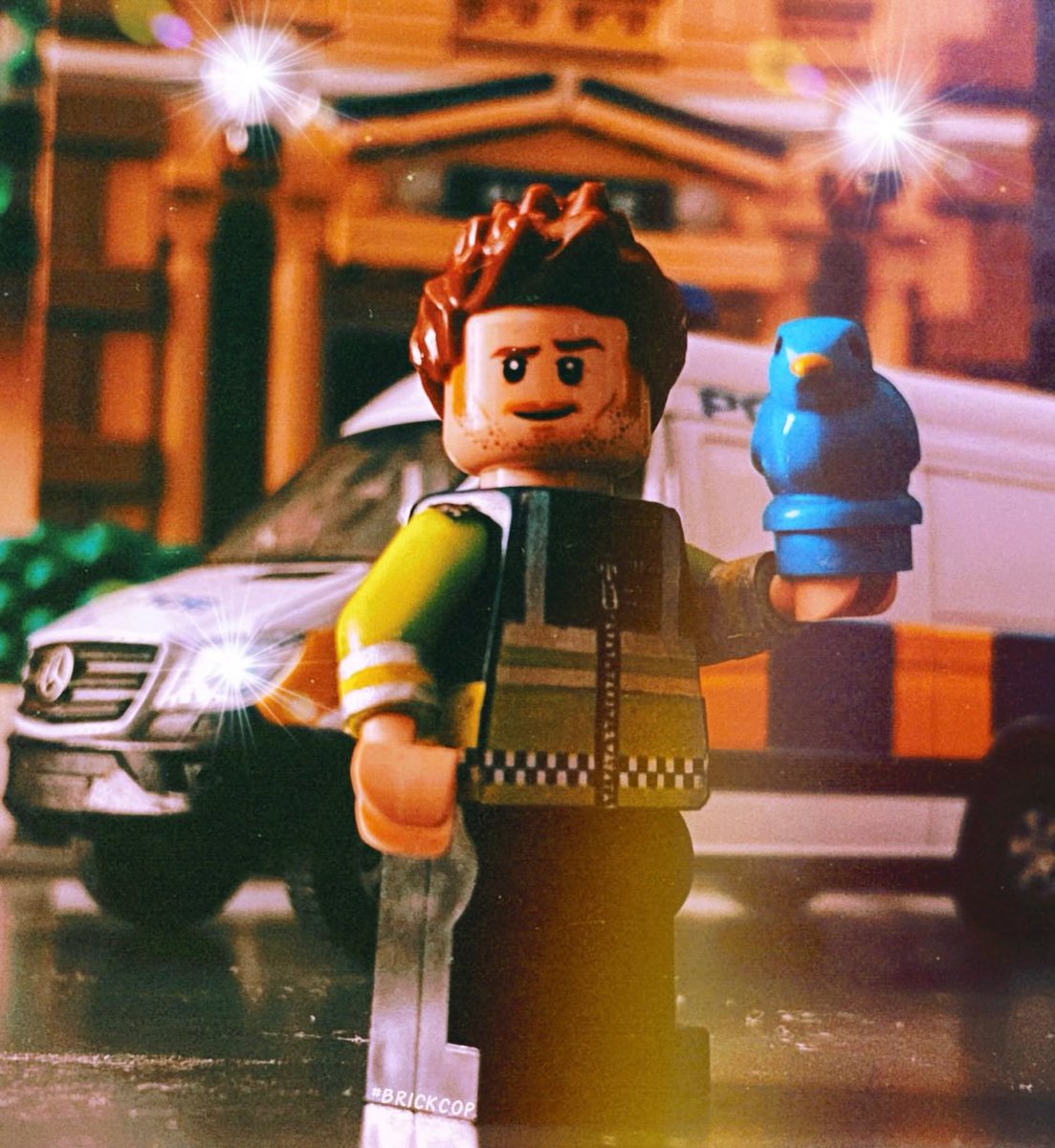 Your important reminder to check in with your mates. 

Looks can be deceiving.

If you’re struggling with your #MentalHealth there is absolutely no shame whatsoever in taking a break and asking for help.

I have Anxiety and PTSD. I know my triggers and have learnt to deal with