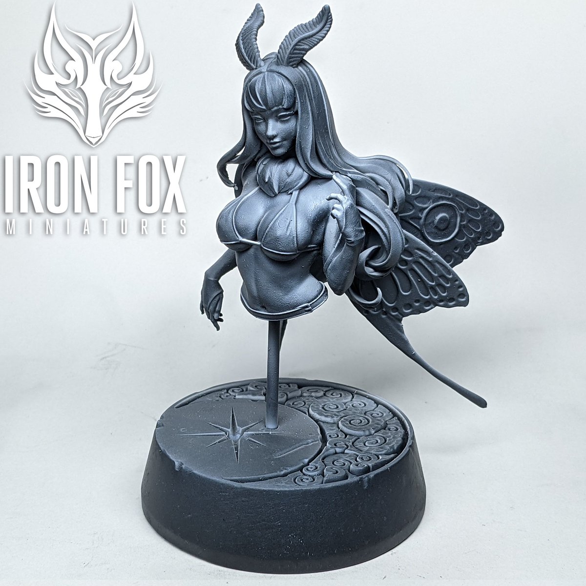 Check out our bust of Lux!

#3Dprinting #minipainting #miniatures