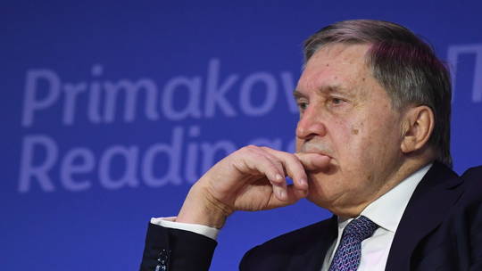 RT_com's tweet photo. NATO’s stubbornness to blame for Ukraine crisis – Putin aide

The US and its allies are clinging to their crumbling hegemony by waging a 'hybrid war' against Russia, Yury Ushakov has said

https://t.co/zfgtkXlx3f https://t.co/w6lzYkH3WO