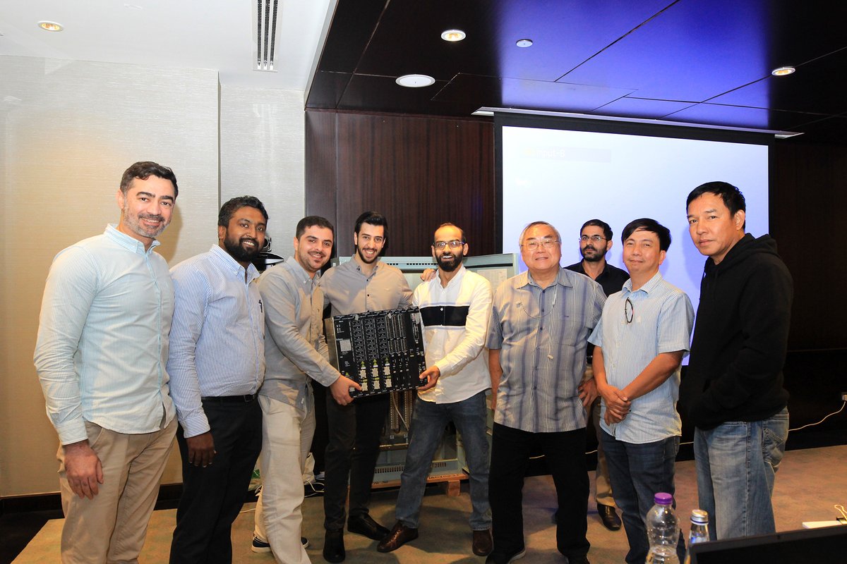 TrafficTechGulf's tweet photo. Delighted to share the successful conclusion of the 7-day SCATS Engineer/Practitioner Course, with all participants completing the course and passing their examinations.
#SCATS #CertifiedEngineers #ITS #TrafficSignals #TrafficTechGulf https://t.co/cHAqIjTxU0