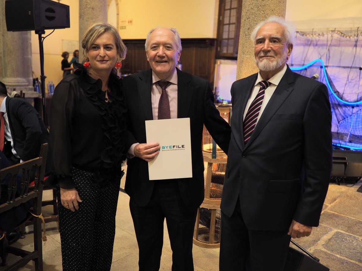 Recuerdos #XXIIICongresoASNALA:
🛍️Patrocinio de las bolsas de los congresistas
🎽Patrocinio de las camisetas del running
📑Sorteo de uno de nuestros servicios de #DestrucciónDocumentos, valorado en 599€

¡Felicidades <a href="/ASNALA_/">ASNALA</a>, nos vemos en Lleida 2024!