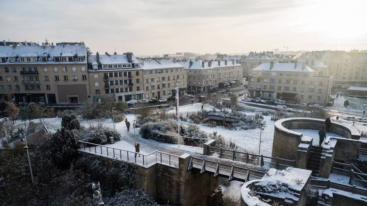 Petit rappel de ce que c'est Caen sous la neige