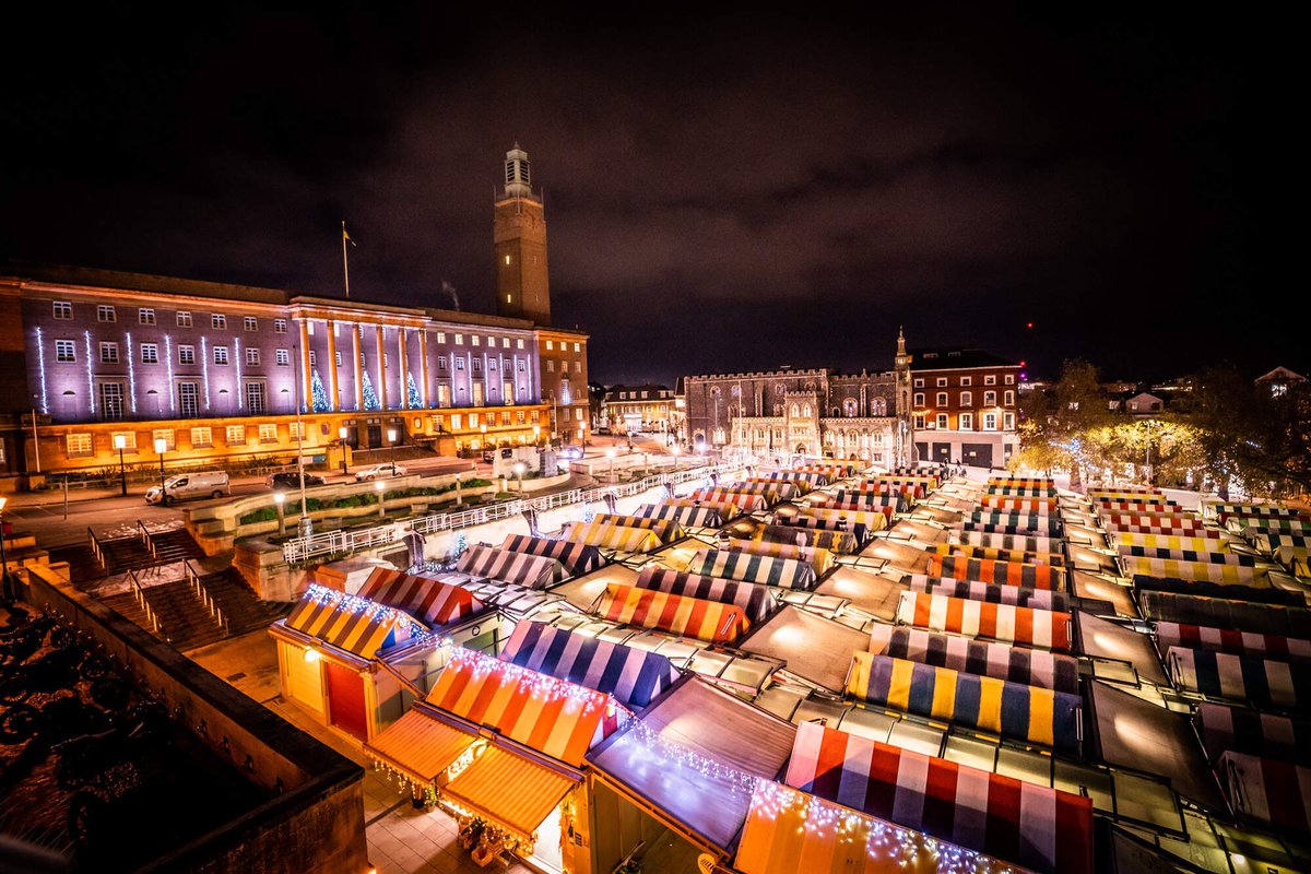 visitnorfolk's tweet photo. It's beginning to look a lot like #Christmas in our wonderful City of Stories. Time to @VisitNorwich... https://t.co/BAnDcRYgnl