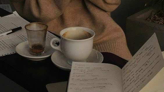 reading + coffee ♡