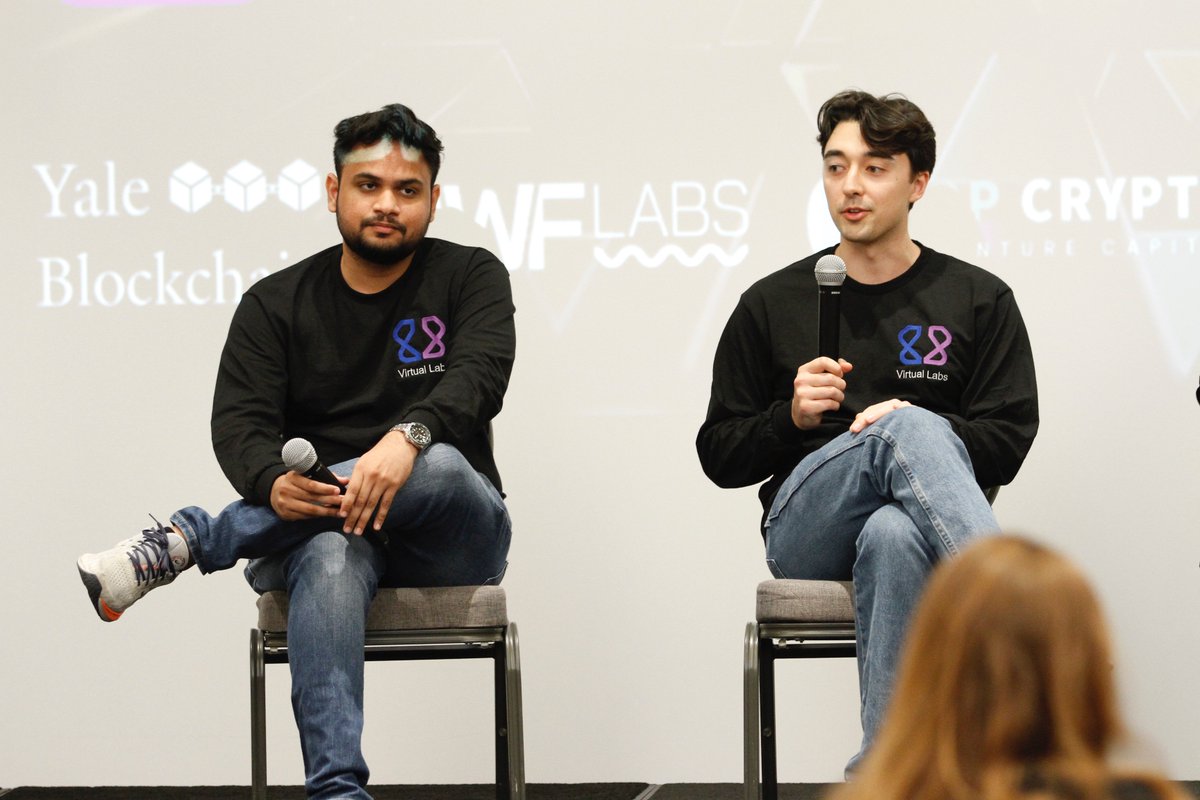 0xVirtualLabs's tweet photo. 🤩We miss @EFDevconnect and the #Workable Web3 summit already... @EthereumDenver is just around the corner though! For those of you who missed Istanbul, we hope to catch you in Denver! ⛷️ https://t.co/wGiNbbEi4V