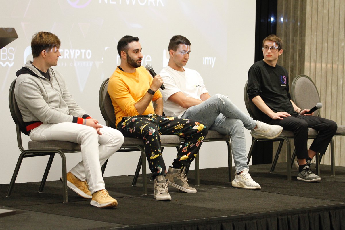 0xVirtualLabs's tweet photo. 🤩We miss @EFDevconnect and the #Workable Web3 summit already... @EthereumDenver is just around the corner though! For those of you who missed Istanbul, we hope to catch you in Denver! ⛷️ https://t.co/wGiNbbEi4V