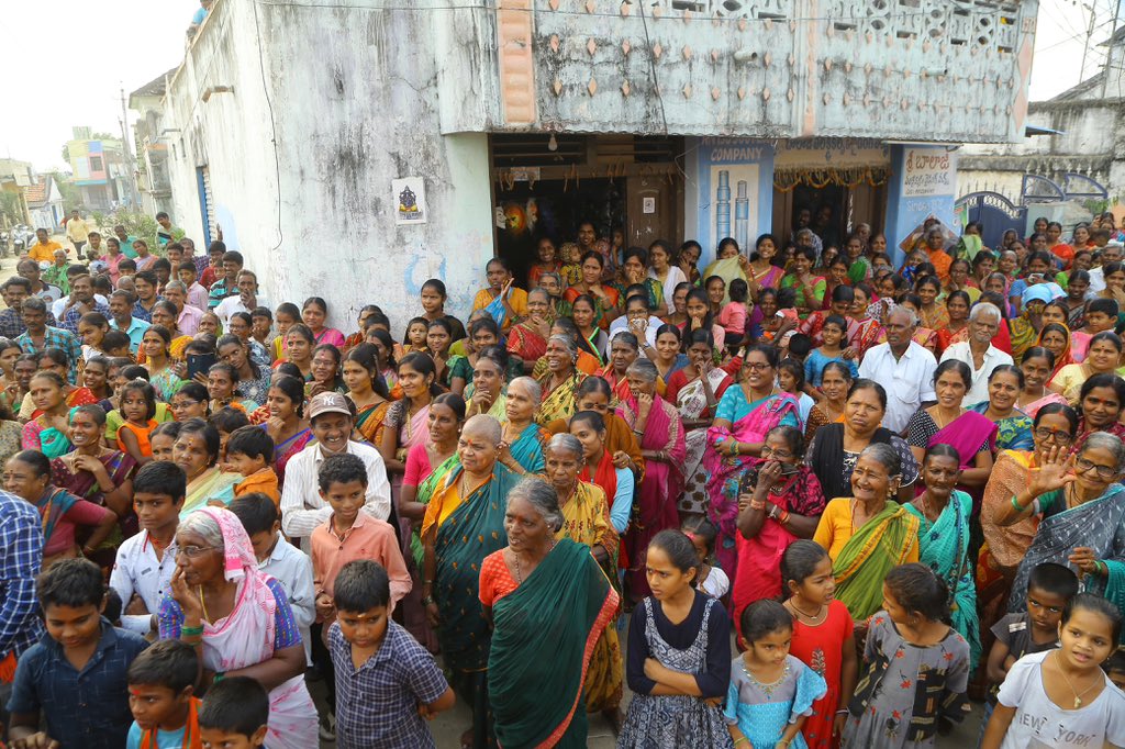Arvindharmapuri's tweet photo. యూసుఫ్ నగర్ —కోరుట్ల మండలం📍

Yousuf Nagar — Korutla Mandal📍

#nonoteforvote #nocommission #ZeroCorruption #ad4korutla #Modi4Bharat #BCsWithBJP #EwsReservation #Vote4BJP #BJPWithMadigas https://t.co/pbzKO2lqre