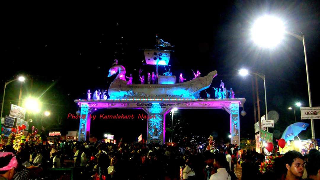 kamalakantNayak's tweet image. Remember
#Cuttack #Baliyatra denied National Maritime Heritage Festival status
#କଟକ #ବାଲିଯାତ୍ରାକୁ ମିଳିଲାନି ଜାତୀୟ ମାନ୍ୟତା 

#AmaBalijatra #cuttack #Baliyatra #KartikaPurnima