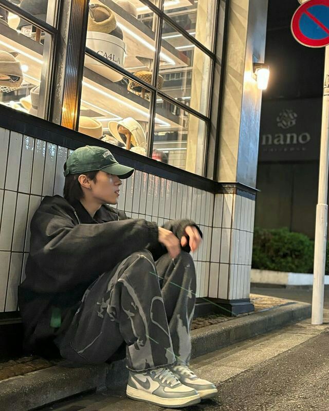 HenderyBr's tweet photo. [#DERYGRAM] 27.11.23 - Atualização do Hendery no Instagram.
#HENDERY #黄冠亨 #WayV #威神V @WayV_official https://t.co/lQouPo2kEp