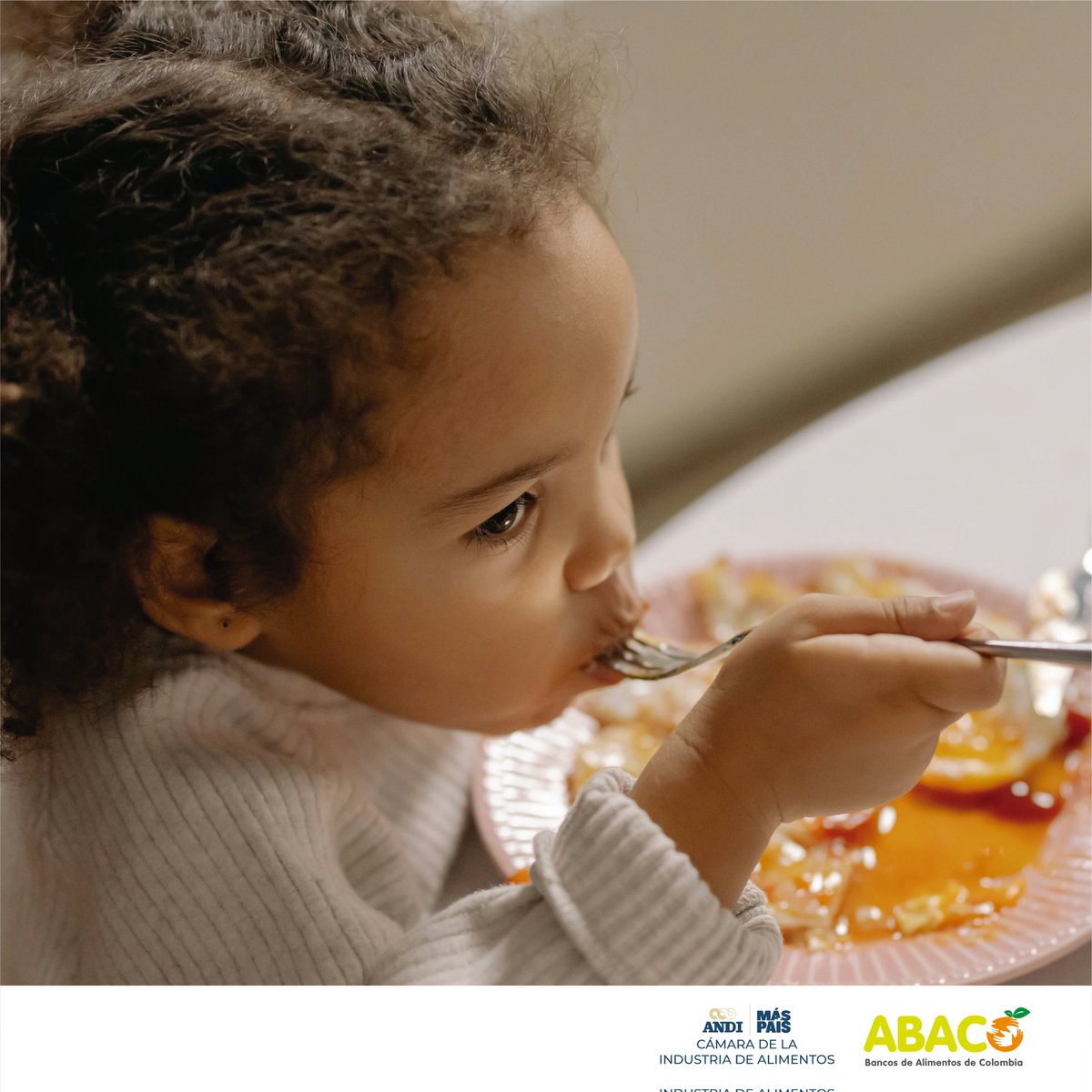 #FelizLunes ¡Inicio de semana lleno de energía! 
 <a href="/Abacocol/">AbacoCol</a> y la Cámara de Alimentos de <a href="/ANDI_Colombia/">ANDI</a> seguimos avanzando en las rutas y trabajando en las acciones que como sociedad nos permitirán ser el país con la mejor nutrición de América Latina en 2030. 🙌🏼
#AlimentandoSueños