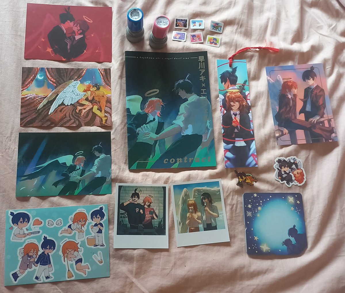AAAAAAA MY <a href="/AkiAngel_CSM/">Contract ❀ An AkiAngel Zine</a> ZINE ARRIVED AND EVERYTHING IS SO GORGEOUS I'M IN LOVE!!!!!