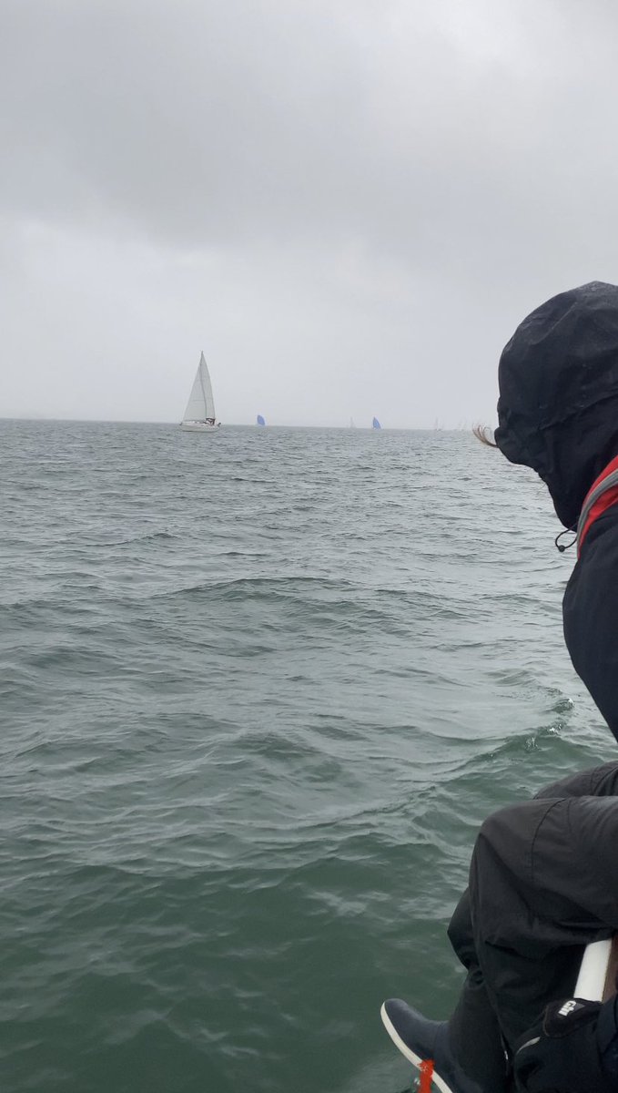 CAPEFREI's tweet photo. 1er entraînement de l’année 2023/2024 à Brest ! 🌊⛵️ Cette navigation est notre toute première étape en vue de la CCE56. Une nouvelle saison, de nouveaux membres, de nouvelles voiles à hisser et surtout une équipe CAP EFREI plus motivée que jamais !

@Efrei_Paris @groupecovea https://t.co/W1eLBiZais
