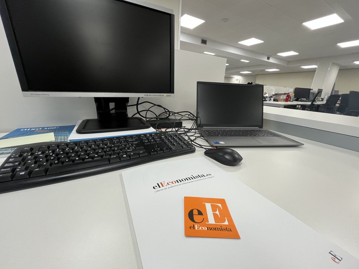 Víctor de Elena tweet media