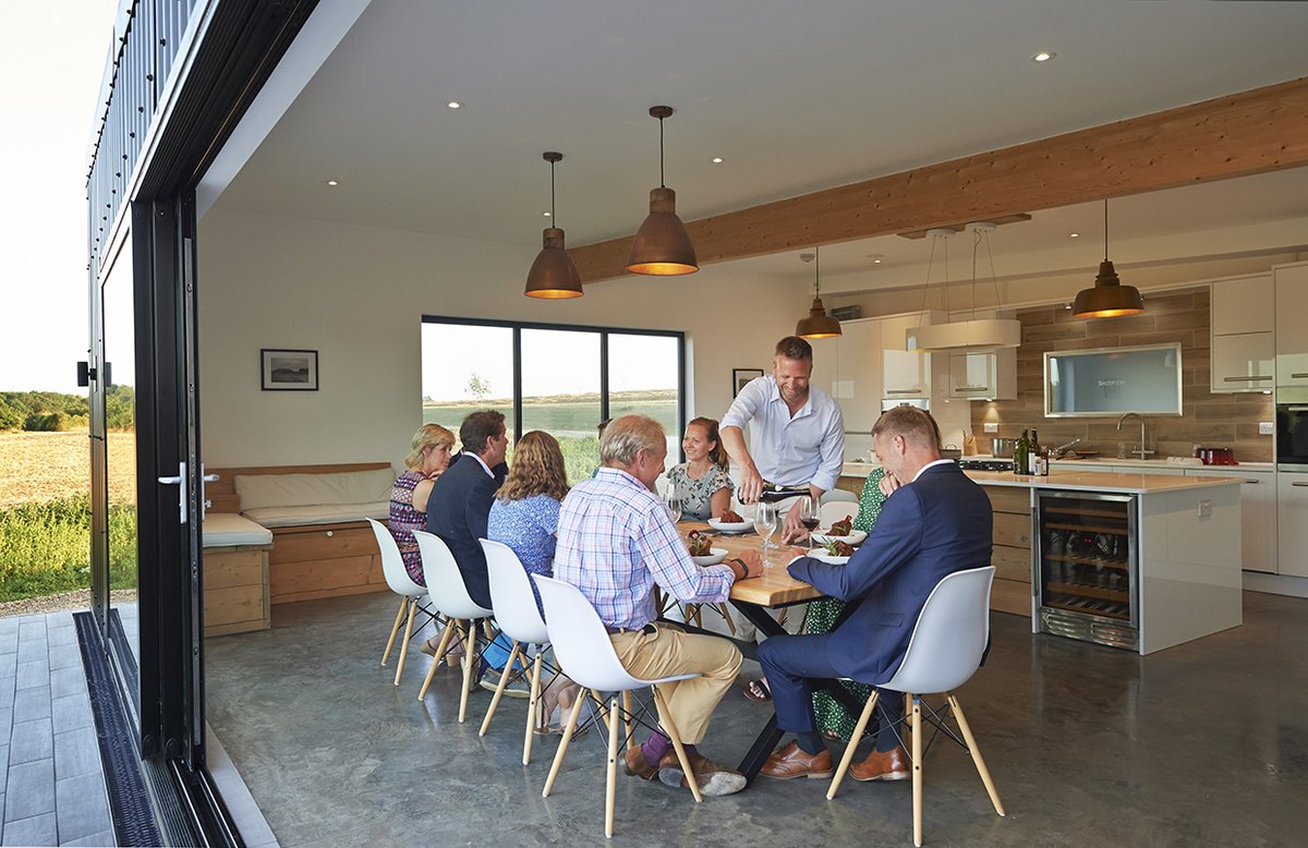 As the festive period approaches, we look forward to guests coming together and creating beautiful memories at our Sheepyard Barn and log cabins.

#suffolkescape #suffolkescapes #stoprelaxunwind