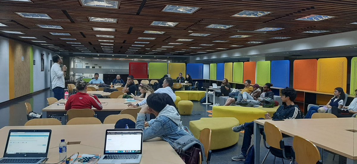 LabPazUNAL's tweet image. 🎓✨ ¡Cierre destacado en el Laboratorio de Innovación para la Paz!
 🚀🌿 Culminó el curso &quot;Ecosistema de Innovación y Emprendimiento&quot; donde nuestros estudiantes de la @BogotaUNAL  están transformando el futuro convirtiendo sus ideas de negocio en innovación.