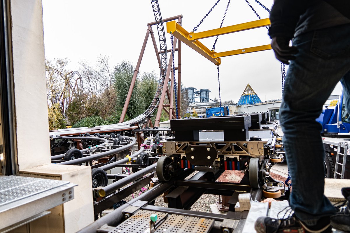 Europa-Park 🎢 tweet media