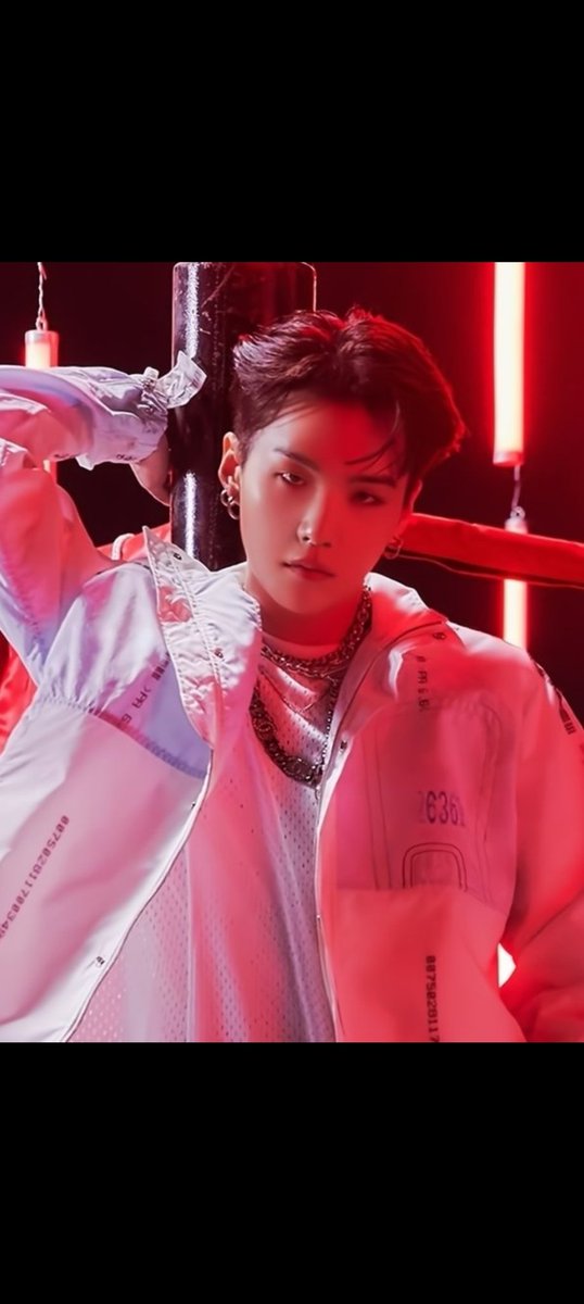 cuntfortannies's tweet photo. YOONGI's Powerful VISUAL'S
-A thread- https://t.co/wfEf10V0jr
