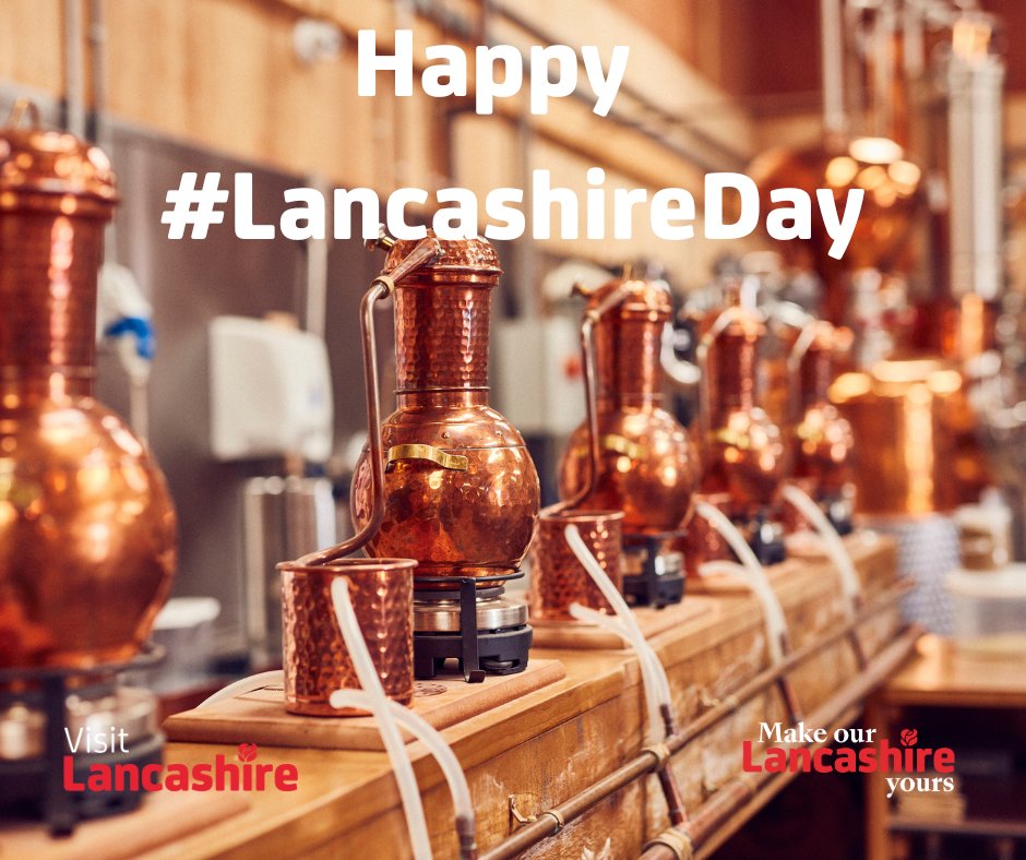 MarketingLancs's tweet photo. Happy #LancashireDay to @brindledistillery, winners of the Taste Lancashire Producer of the Year at the Lancashire Tourism Awards 2022 for @Cuckoogin! Let’s raise a glass to Lancashire #LTA22 🌹 https://t.co/ZGBaPQn9r0