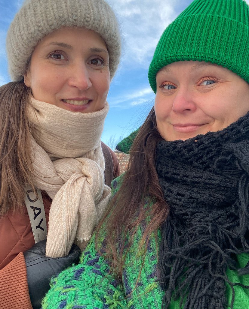 brunnencomms's tweet photo. Miksi, miten ja milloin tehdä #vaikuttavuusviestintä’ä? Tänään Brunnenin @MerjaKarjanmaa ja @AnneLaajalahti pohtivat asiakkaan kanssa, miten kehittää organisaation tuloksista, vaikutuksista ja myös vaikuttavuusketjuista kertomista ja keskustelua tärkeiden sidosryhmien kanssa. 🍀 https://t.co/kunpX86B1W