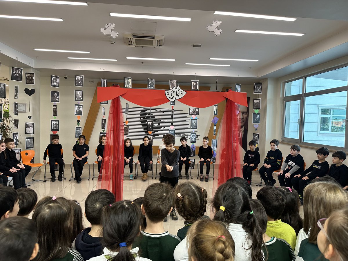 🎭🌟3. Sınıf öğrencilerimizin hazırlamış olduğu Pandomim performansından kareler🎭🌟 <a href="/DogaOkullari/">Doğa Koleji</a> <a href="/Cigdem_Kir/">Çiğdem Kır</a> #yaratıcıdramagünü 🌟YARATICI DRAMA GÜNÜ KUTLU OLSUN🌟