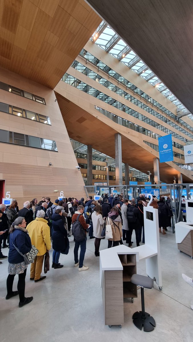 📢C'est parti pour les #Sommetsdutourisme2023 à l'Hôtel de Région à Lyon. La Région <a href="/auvergnerhalpes/">Auvergne-Rhône-Alpes</a> et Auvergne-Rhône-Alpes Tourisme accueillent plus de 600 acteurs du #tourisme pour 2 jours de temps forts et d’échanges👍