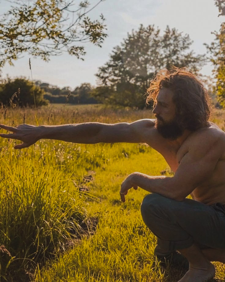 ᅠᅠ
ᅠ

              ⸻n𝐨 𝐭ení𝐚 𝐪𝐮e borr𝐚𝐫 𝐞𝐬𝐚 𝐩𝐚𝐫𝐭e
      tranq𝐮𝐢𝐥𝐚 𝐧i sere𝐧𝐚 𝐝𝐞 𝐦𝐢 𝐯ida po𝐫𝐪𝐮𝐞
  𝐧𝐮𝐧𝐜𝐚 𝐡abí𝐚n 𝐞𝐱𝐢stido. Inconci𝐞𝐧𝐭𝐞𝐦𝐞𝐧𝐭𝐞
     𝐥𝐥𝐞gaba, qui𝐳ás por𝐪𝐮𝐞 𝐦𝐢 𝐜erebro me
     r𝐨𝐠𝐚𝐛𝐚 𝐪𝐮𝐞 𝐦𝐞 𝐫inda.