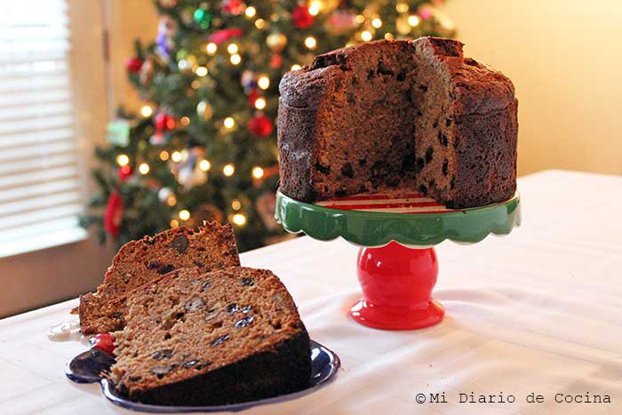 Mooncarolina's tweet photo. Temporada de Pan de pascua, y esta versión es en particular deliciosa 👌
#receta #navidad #pandepascua

https://t.co/Lo1tMlUOER https://t.co/KfsxaGiUky