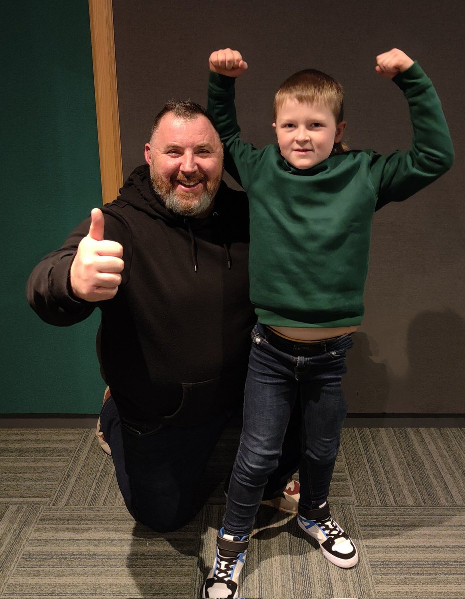 When the star of the toy show visits the studio!! What a guy Sheamie is 💛💙 #LateLateToyShow