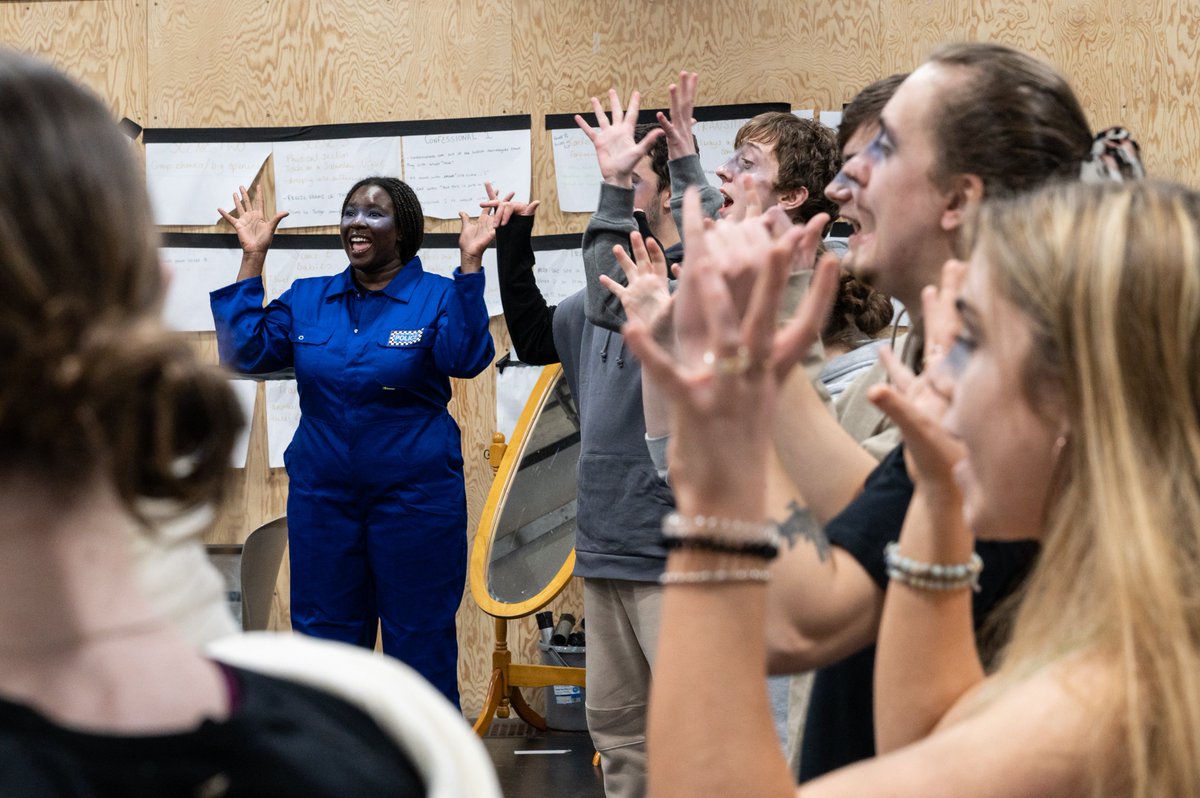 @YoungEveryPlay (YEP) programmes start in February 2024 and as such, we’re looking to expand our network of freelance practitioners. The deadline for applications is Wed 6 December at 12pm. Click on the link to see how to apply👉️ bit.ly/3RdN8qZ [1/3]