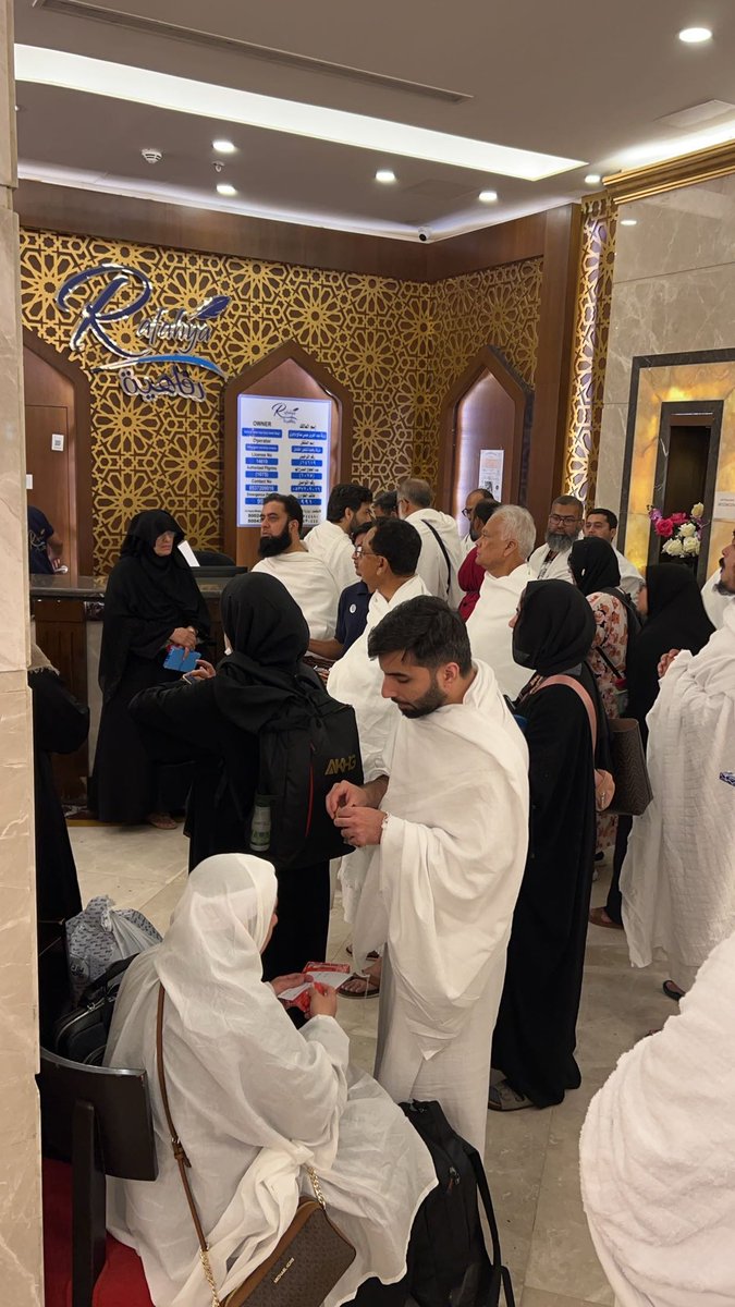m_ambas2's tweet photo. استقبال ضيوف الرحمن في فندق رفاهية يوم الاثنين 19 يونيو 2023 https://t.co/6iimT811Xe